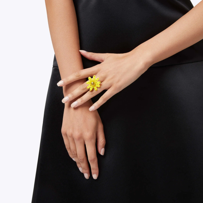 Kurt Geiger mujer anillo de cristal de margarita de Londres 2LPR531 | accesorios amarillo